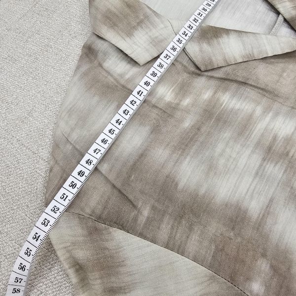 棕大理石印花微透襯衫 女上衣 / 二手女裝 / 穿搭