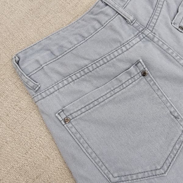 韓系微辣風前側雙刷破短褲 二手女裙褲 / 短褲 / 穿搭推薦 / 高CP服飾