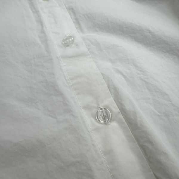 OL純白短版襯衫 女上衣,二手女裝,穿搭,上衣,外套,襯衫 短版 
OL