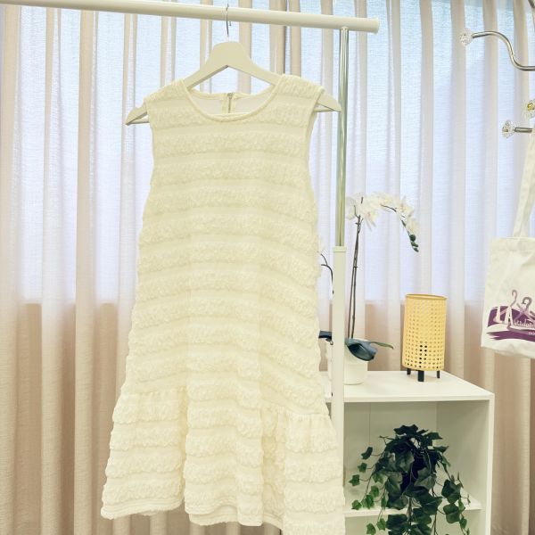 日系泡泡連身裙 二手女裙褲,長裙,短裙,長褲,短褲,穿搭推薦,高CP服飾,洋裝,吊帶褲,吊帶裙 泡泡裙