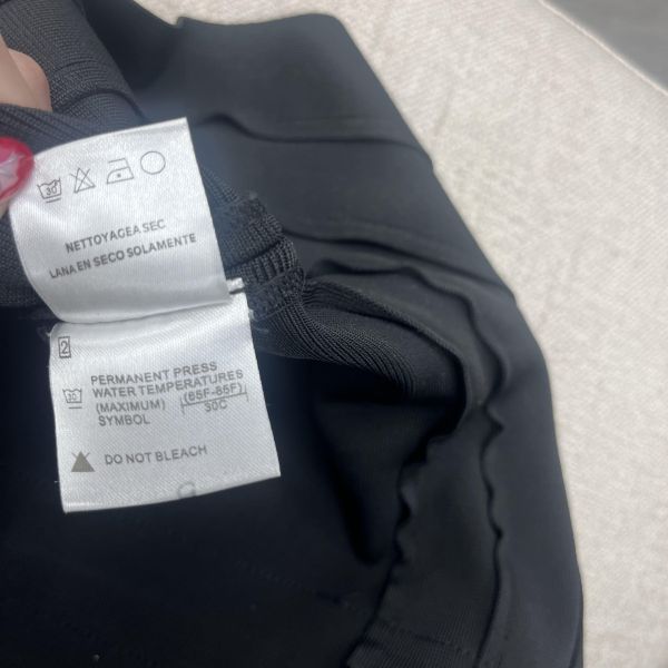 黑氣質吊帶魚尾裙 二手女裙 / 長裙短裙 / 穿搭推薦 / 高CP服飾/優雅/小禮服/魚尾裙/約會