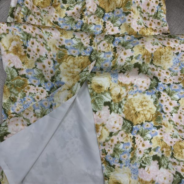 復古碎花泡泡袖長洋裝 二手女裙 / 長裙短裙 / 穿搭推薦 / 高CP服飾/度假/出遊/氣質/洋裝/復古