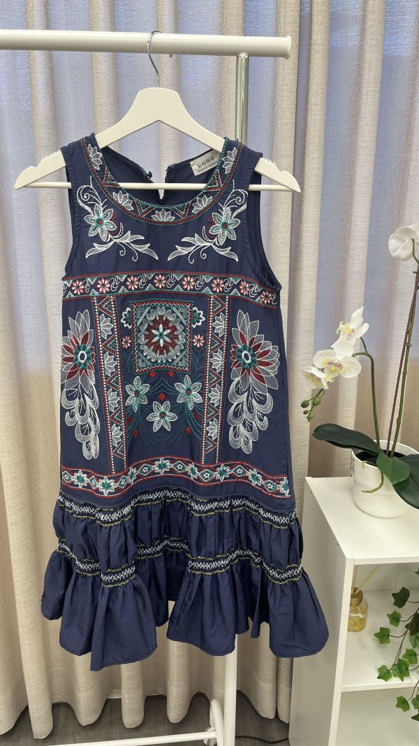 深藍幾何花紋連身裙 二手女裙褲,長裙,短裙,長褲,短褲,穿搭推薦,高CP服飾,洋裝,吊帶褲,吊帶裙