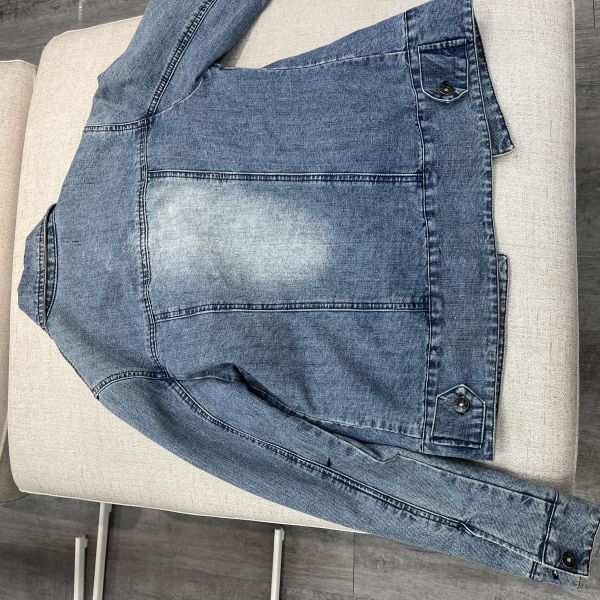 修身牛仔外套 女上衣,二手女裝,穿搭,上衣,外套,襯衫