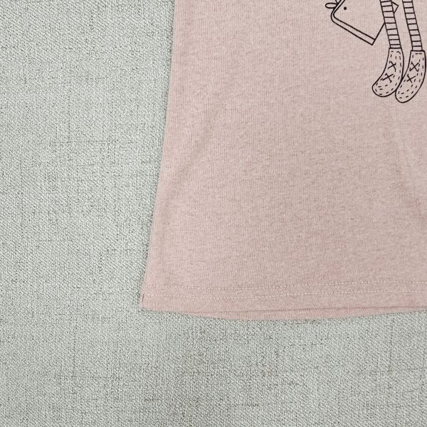 粉爆炸頭妹妹短袖T恤 女上衣 / 二手女裝 / 穿搭