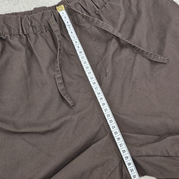 深棕挺版抽繩薄短褲 二手女裙褲 / 長裙短裙 / 長褲短褲 / 穿搭推薦 / 高CP服飾