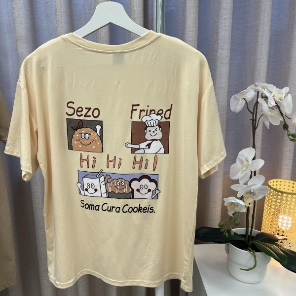 鵝黃小餅乾T恤 女上衣,二手女裝,穿搭,上衣,外套,襯衫 卡通圖案 可愛