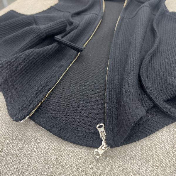 黑色挖肩連帽外套 女上衣,二手女裝,穿搭,上衣,外套,襯衫