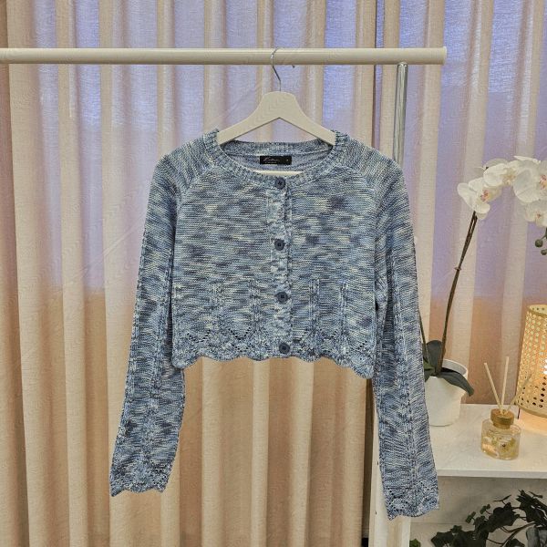 海洋藍針織短版開襟衫 女上衣 / 二手女裝 / 穿搭