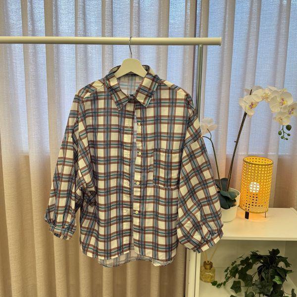 韓系寬鬆格子襯衫 女上衣 / 二手女裝 / 穿搭