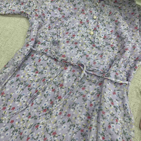 法式復古淺紫色碎花洋裝 女上衣,二手女裝,穿搭,上衣,外套,襯衫