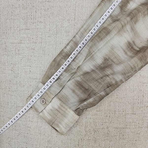 棕大理石印花微透襯衫 女上衣 / 二手女裝 / 穿搭