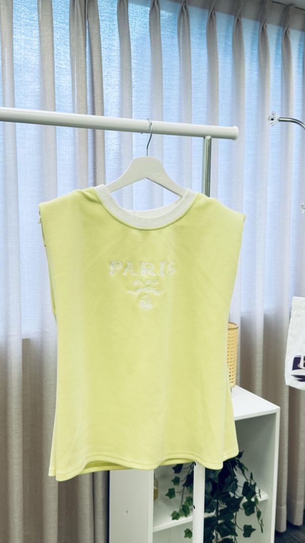 明亮黃運動套裝 二手穿搭,古著,OOTD,高CP,永續 套裝 運動