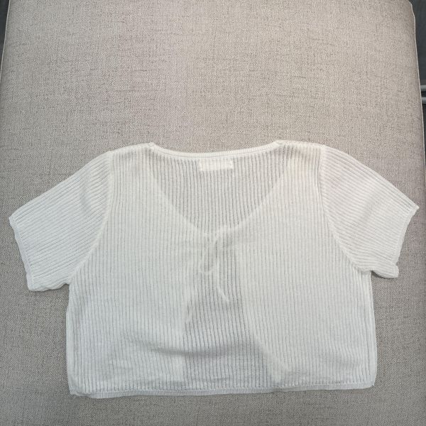米白針織開襟衫 女上衣,二手女裝,穿搭,上衣,外套,襯衫