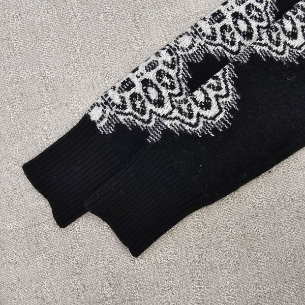 黑蕾絲印花柔軟厚毛衣 女上衣 / 二手女裝 / 穿搭