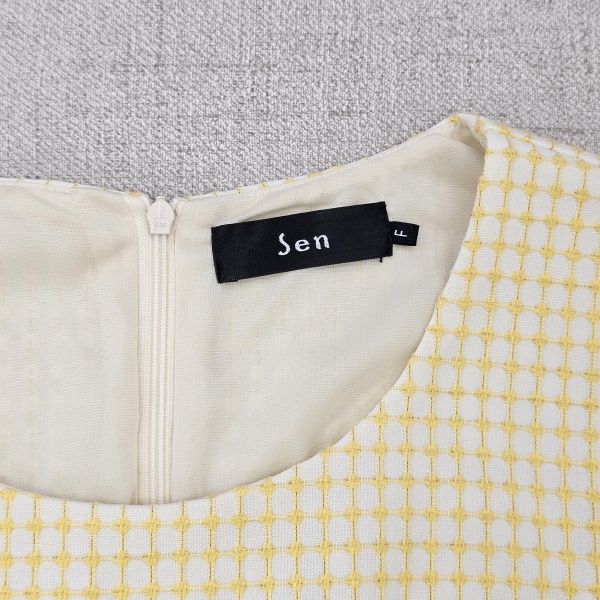 黃氣質小格紋無袖洋裝 二手女裙褲 / 長裙短裙 / 長褲短褲 / 穿搭推薦 / 高CP服飾