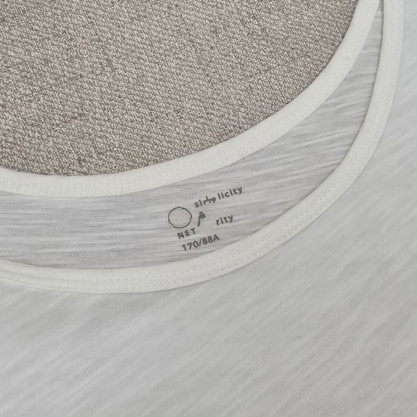 白長版純棉微透背心 女上衣 / 二手女裝 / 穿搭