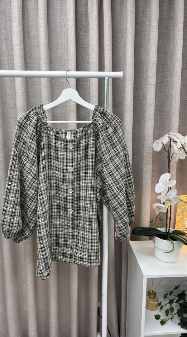 方領格紋澎袖上衣 女上衣,二手女裝,穿搭,上衣,外套,襯衫 格紋 方領 澎袖