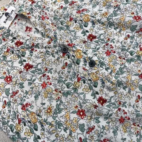 可愛碎花無袖長洋裝 二手女裙褲,長裙短裙,穿搭推薦,高CP服飾,復古穿搭,田園風,夏日穿搭,出遊穿搭,野餐穿搭,質感長裙,蛋糕裙