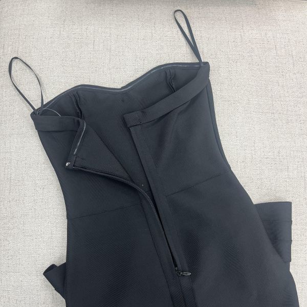 黑氣質吊帶魚尾裙 二手女裙 / 長裙短裙 / 穿搭推薦 / 高CP服飾/優雅/小禮服/魚尾裙/約會