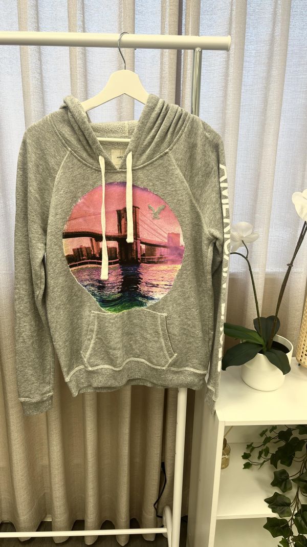 灰色運動棉T 女上衣,二手女裝,穿搭,上衣,外套,襯衫