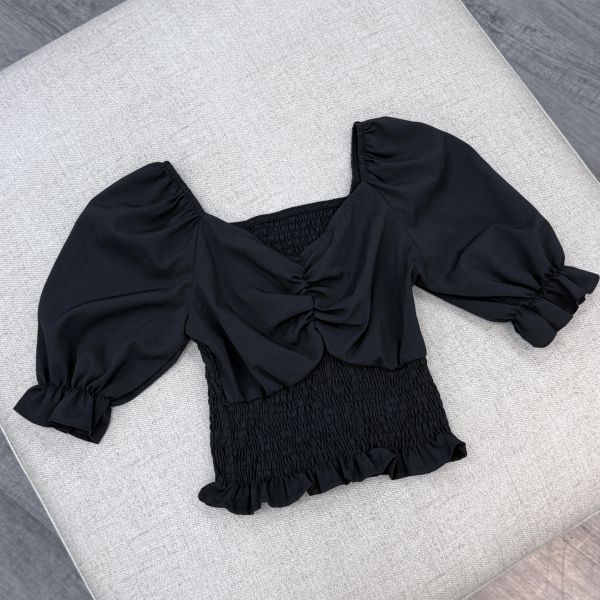 絲霧優雅澎袖短上衣 女上衣 / 二手女裝 / 穿搭