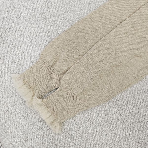 卡其薄紗邊V領針織衫 女上衣 / 二手女裝 / 穿搭