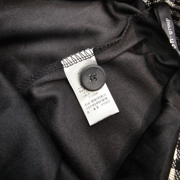 法式氣質黑白格子排釦長裙 二手女裙褲 / 長裙短裙 / 穿搭推薦 / 高CP服飾