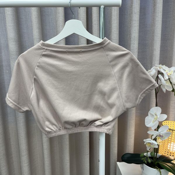 柔和粉短版縮口上衣 女上衣,二手女裝,穿搭,上衣,外套,襯衫 短版