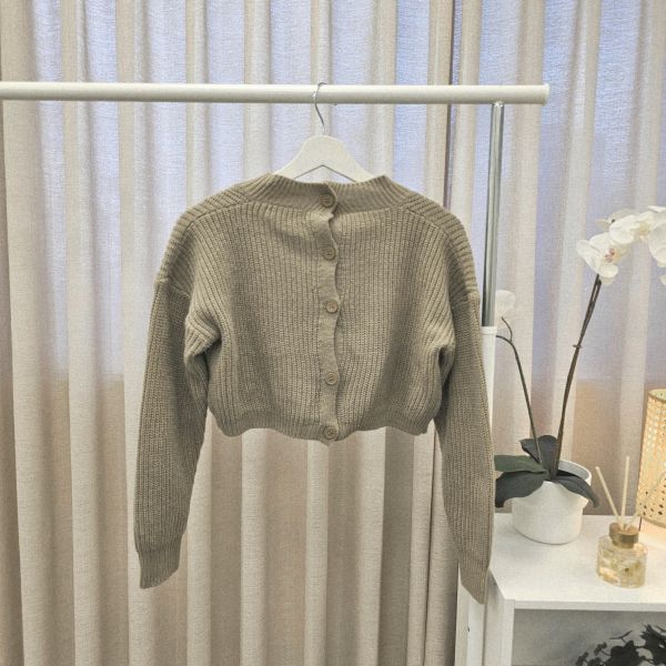 可可棕短版背扣開襟衫 女上衣 / 二手女裝 / 穿搭