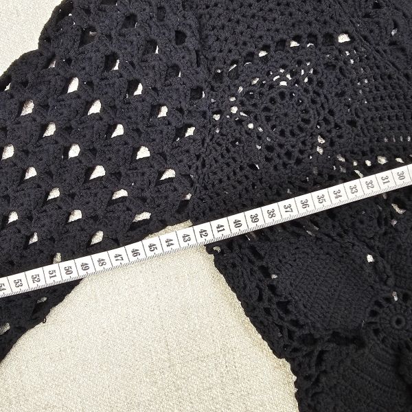 黑鉤針簍空小外套 女上衣 / 二手女裝 / 穿搭