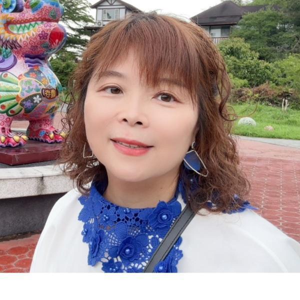 多色假領子珠花簍空領子衣领牛奶絲配戴出色 