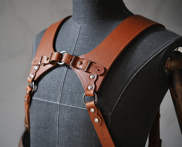 獵戶座雙肩背帶（蜜糖棕油腊）Orion Dual shoulder strap(tan) 