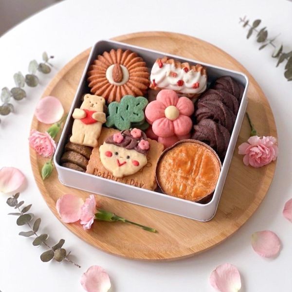 母親節限定鐵盒餅乾 