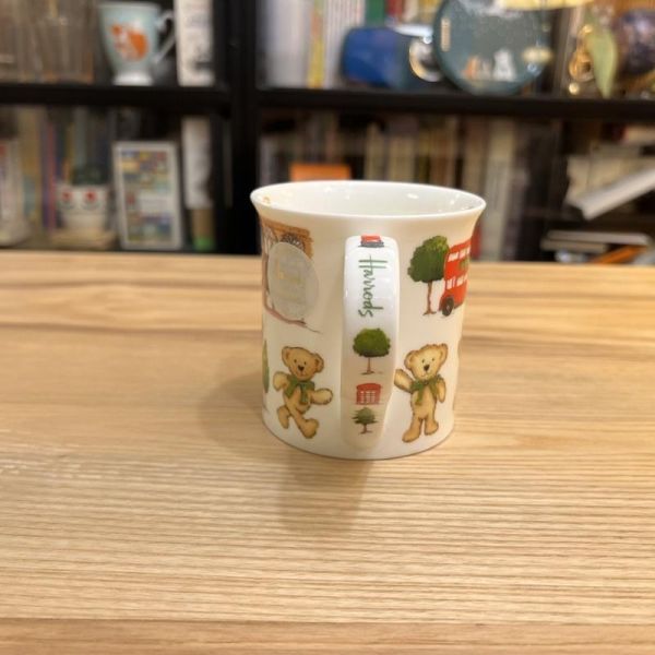 英國製 HARRODS 哈洛德百貨 馬克杯 泰迪熊 遊倫敦 TEDDY IN LONDON MUG HARRODS Teddy Bear in London