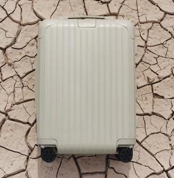 德國正品 RIMOWA ESSENTIAL TRUNK PLUS CHECK IN L CLAY BEIGE CABIN 胖胖箱 冰箱 刷卡分24期 (免運) (轉帳 回饋價折約1.8%) RIMOWA ESSENTIAL TRUNK PLUS CHECK IN L CLAY BEIGE