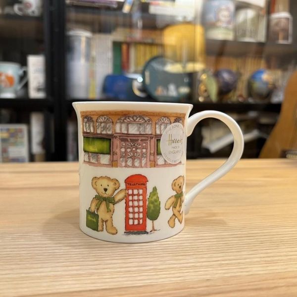 英國製 HARRODS 哈洛德百貨 馬克杯 泰迪熊 遊倫敦 TEDDY IN LONDON MUG HARRODS Teddy Bear in London