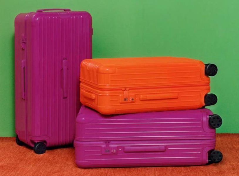 德國正品 RIMOWA GLOSS MAGENTA ESSENTIAL TRUNK PLUS 胖胖箱 冰箱 CHECK IN L CABIN 可刷卡分24期 (免運) (轉帳 回饋價折約1.8%) RIMOWA ESSENTIAL TRUNK PLUS GLOSS MAGENTA