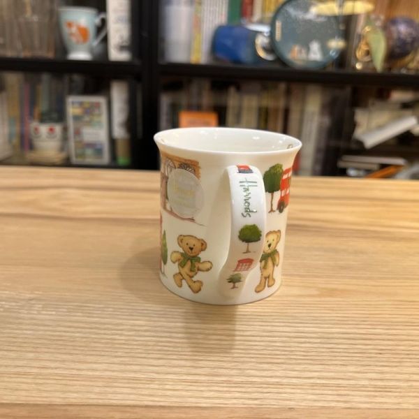 英國製 HARRODS 哈洛德百貨 馬克杯 泰迪熊 遊倫敦 TEDDY IN LONDON MUG HARRODS Teddy Bear in London