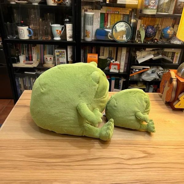 雨蛙 jELLYCAT Ricky Rain Frog 18 哭哭蛙 青蛙 jELLYCAT Ricky Rain Frog