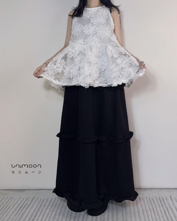 𝟮𝟲𝟰𝟭𝟲 太空棉荷葉邊長裙 