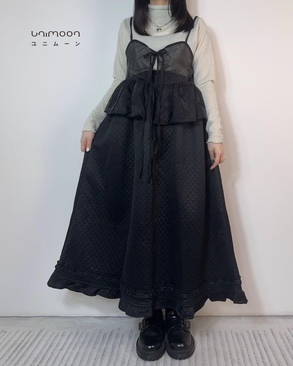 𝟮𝟲𝟯𝟬𝟳 奶油咖啡館閃閃捲邊打底上衣 