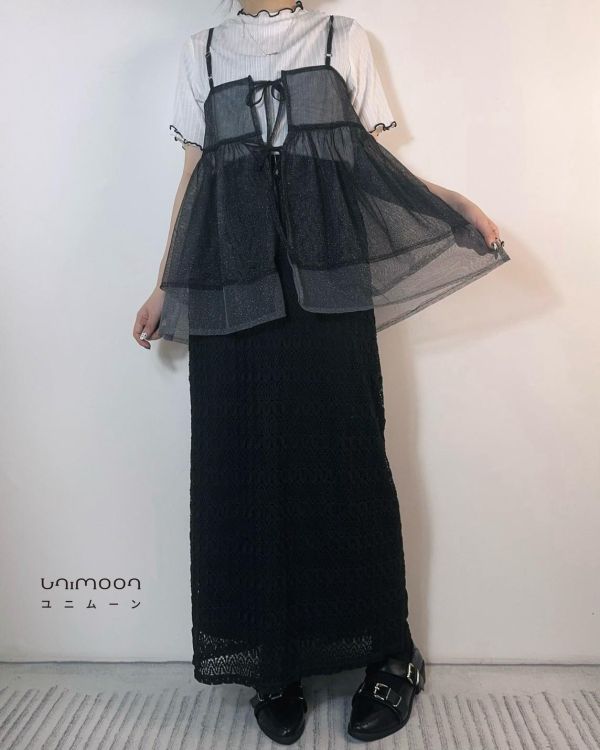 ꜱᴇᴘ 𝟮𝟱-𝟳 夜影刺繡後開衩直筒長裙 