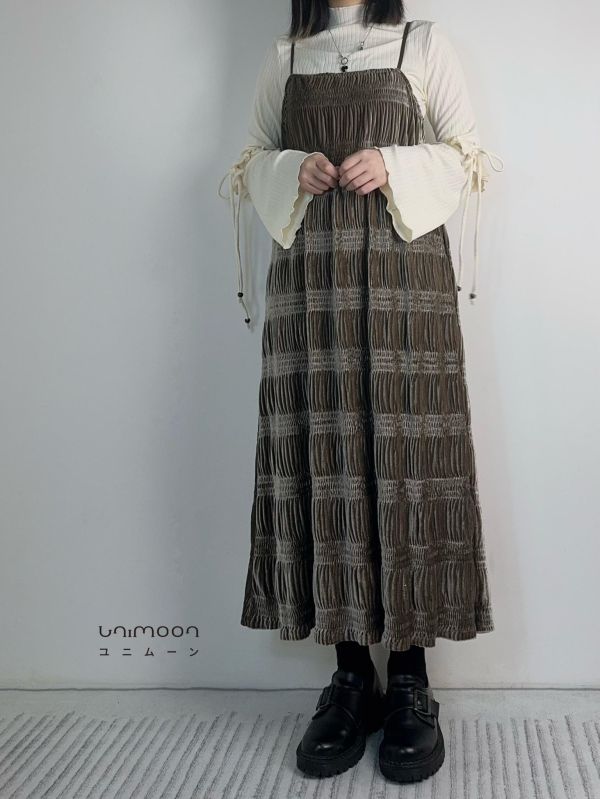 ᴍᴀʏ 𝟮𝟱-𝟴 微甜奶霧綁帶造型上衣 