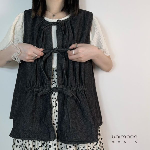 ꜰᴇʙ 𝟮𝟱-𝟳 多綁帶設計牛仔背心 