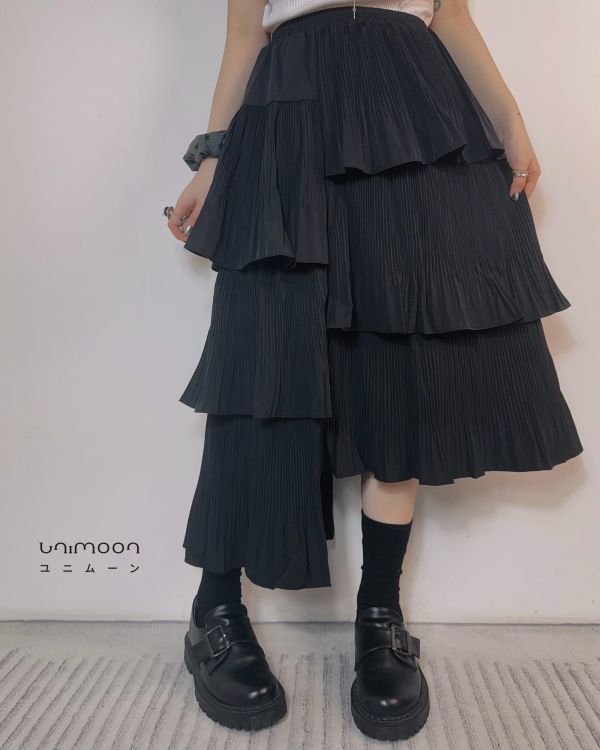 ꜱᴇᴘ 𝟮𝟱-𝟭𝟯不對稱設計款層層魚尾蛋糕裙 