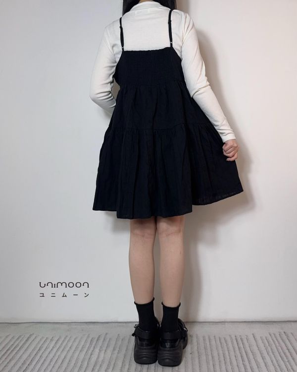 𝟮𝟲𝟮𝟬𝟲  黑曜浮紋短背心洋裝 