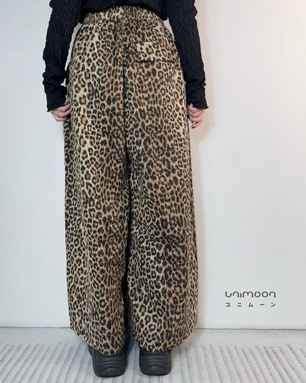 ɴᴏᴠ 𝟮𝟱-𝟰 小豹子挺版微繭型寬褲 