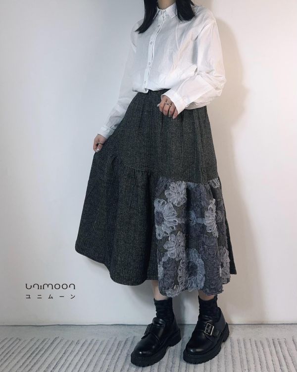 ᴅᴇᴄ 𝟮𝟱-𝟭 灰夜紫藤立體花織毛呢拼接裙 