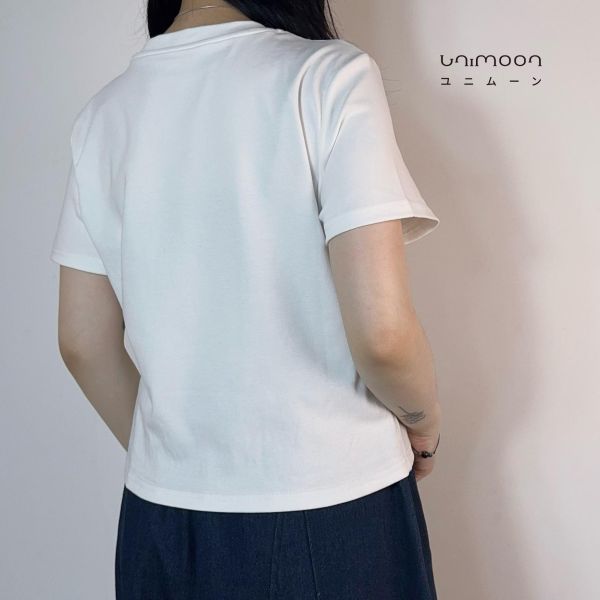 𝟮𝟲𝟰𝟭𝟯 小兔子花園短版Tee 